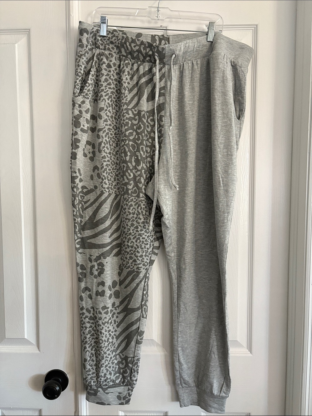 Cato Animal Print/Solid Jogger loungewear stretchy rayon Pants Plus Size 22 NWT